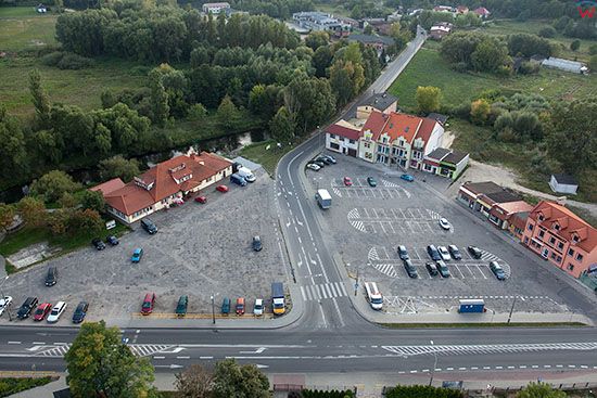Nowe Miasto Lubawskie, parking przy ulicy Mickiewicza. EU, PL, Warm-Maz. Lotnicze.